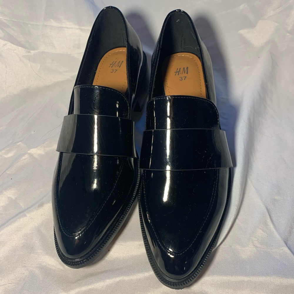 H&M Heeled Loafers (Black)